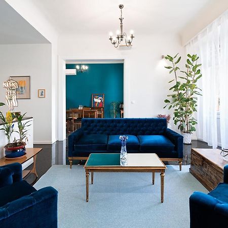 Spacious & Artistic Retro 2Bd Apt With Sauna Афіни Екстер'єр фото